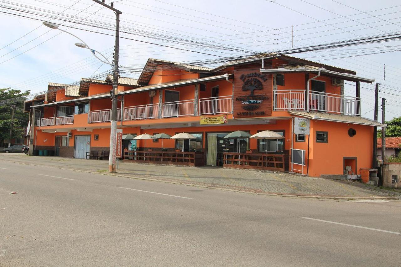 Pousada Praia Da Fortaleza 450 Metros Do Parque Beto Carrero Com Cafe Da Manha Penha  Ngoại thất bức ảnh